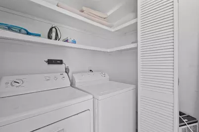 5619 New York Avenue, Sarasota, FL 34231 - Photo 32