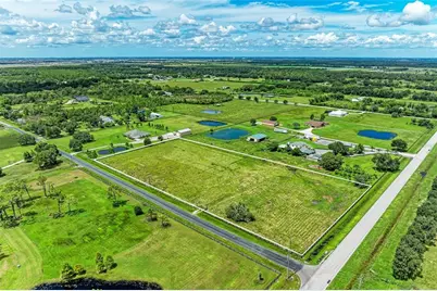 23221 63rd Avenue E, Bradenton, FL 34211 - Photo 4