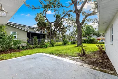 111 17th Street E, Bradenton, FL 34208 - Photo 26