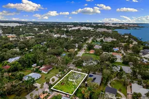 111 17th St E, Bradenton, FL 34208 - Photo 42