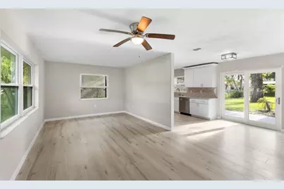 111 17th Street E, Bradenton, FL 34208 - Photo 6