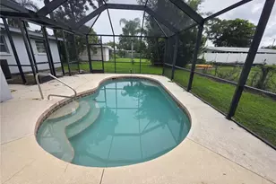 4461 Maceachen Blvd, Sarasota, FL 34233 - Photo 14