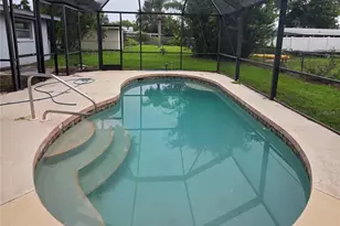 4461 Maceachen Blvd, Sarasota, FL 34233 - Photo 6