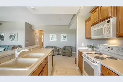 811 Fairwaycove Lane #107, Bradenton, FL 34212 - Photo 26