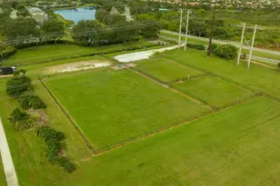 811 Fairwaycove Ln, Bradenton, FL 34212 - Photo 80