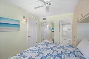 4621 Gulf Of Mexico Dr, Longboat Key, FL 34228 - Photo 14