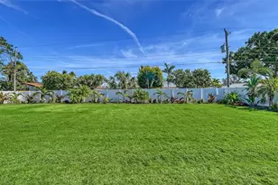 1111 Mallorca Dr, Bradenton, FL 34209 - Photo 54