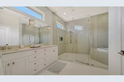 1111 Mallorca Drive, Bradenton, FL 34209 - Photo 36