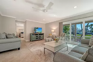 204 Hour Glass Way, Sarasota, FL 34242 - Photo 10