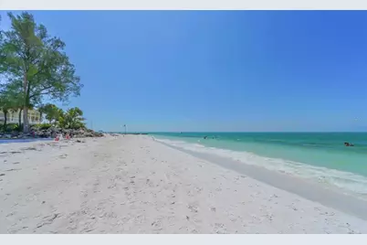 204 Hourglass Way #V9, Sarasota, FL 34242 - Photo 56