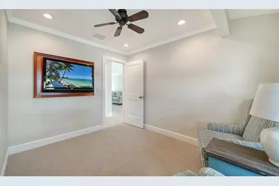 204 Hourglass Way #V9, Sarasota, FL 34242 - Photo 42