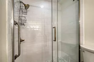 204 Hour Glass Way, Sarasota, FL 34242 - Photo 40