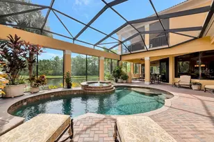 8305 Farington Ct, Bradenton, FL 34202 - Photo 16