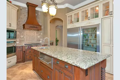 8305 Farington Court, Bradenton, FL 34202 - Photo 12