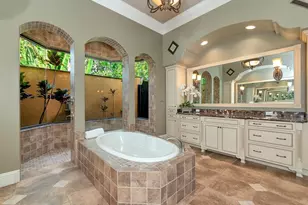 8305 Farington Ct, Bradenton, FL 34202 - Photo 36