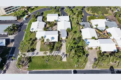 206 Hourglass Way #V10, Sarasota, FL 34242 - Photo 4