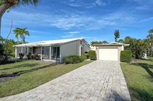 206 Hour Glass Way, Sarasota, FL 34242 - Photo 2