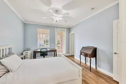 7629 Bergamo Avenue, Sarasota, FL 34238 - Photo 18