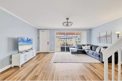 7629 Bergamo Avenue, Sarasota, FL 34238 - Photo 6