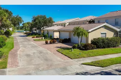 7629 Bergamo Avenue, Sarasota, FL 34238 - Photo 36