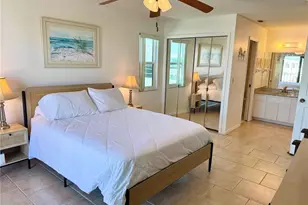 601 Gulf Dr N, Bradenton Beach, FL 34217 - Photo 16