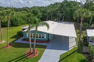 5910 Majestic Way, Palmetto, FL 34221 - Photo 2