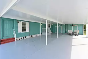 5910 Majestic Way, Palmetto, FL 34221 - Photo 4