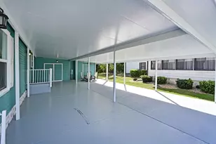 5910 Majestic Way, Palmetto, FL 34221 - Photo 6