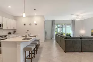 10896 Pinot Dr, Venice, FL 34293 - Photo 6