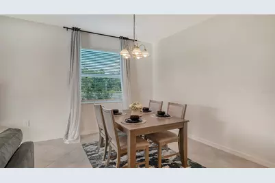 10896 Pinot Drive, Venice, FL 34293 - Photo 12