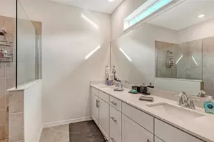 10896 Pinot Dr, Venice, FL 34293 - Photo 22