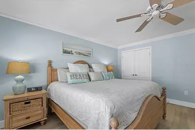 5830 Midnight Pass Road #52, Sarasota, FL 34242 - Photo 12