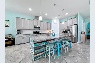 309 167th Boulevard E, Bradenton, FL 34212 - Photo 10