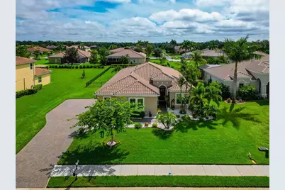 309 167th Boulevard E, Bradenton, FL 34212 - Photo 1