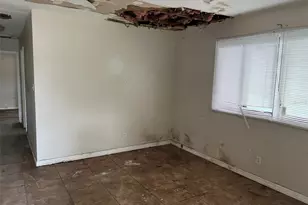 4421 Leila Ave, Tampa, FL 33616 - Photo 4