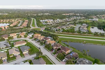 3806 67th Terrace E, Sarasota, FL 34243 - Photo 72