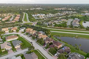 3806 67th Terrace E, Sarasota, FL 34243 - Photo 72