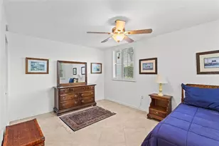 411 Palm Tree Dr, Bradenton, FL 34210 - Photo 14