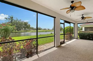 7340 Golf Pointe Cir, Sarasota, FL 34243 - Photo 12