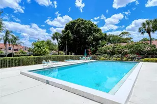 7340 Golf Pointe Cir, Sarasota, FL 34243 - Photo 60