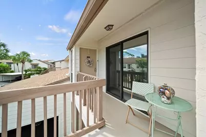 1078 Bird Bay Way #302, Venice, FL 34285 - Photo 2