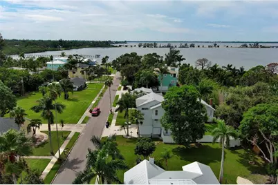 84th Street NW, Bradenton, FL 34209 - Photo 6