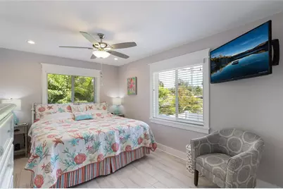 5701 Holmes Boulevard #B, Holmes Beach, FL 34217 - Photo 18