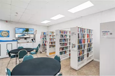 3402 Spanish Oak Terrace, Sarasota, FL 34237 - Photo 36