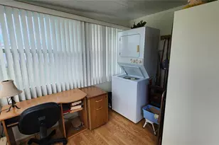 3402 Spanish Oak Terrace, Sarasota, FL 34237 - Photo 18