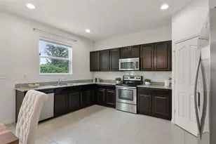 2815 Shelburne Way, Saint Cloud, FL 34772 - Photo 12