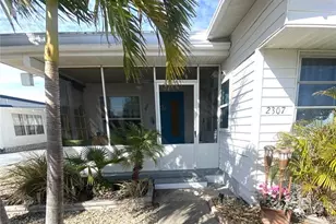 2307 New York Ave, Bradenton, FL 34207 - Photo 2