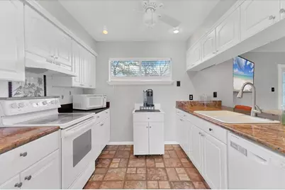 4371 Sandner Drive #4371, Sarasota, FL 34243 - Photo 10