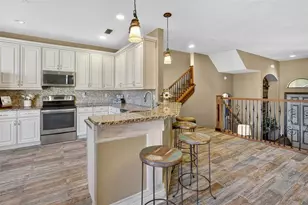 8421 Olinda Way, Fort Myers, FL 33912 - Photo 12