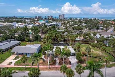 153 N Adams Drive, Sarasota, FL 34236 - Photo 14